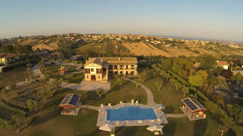 Residence Colle Veroni Mosciano Sant'Angelo Luaran gambar